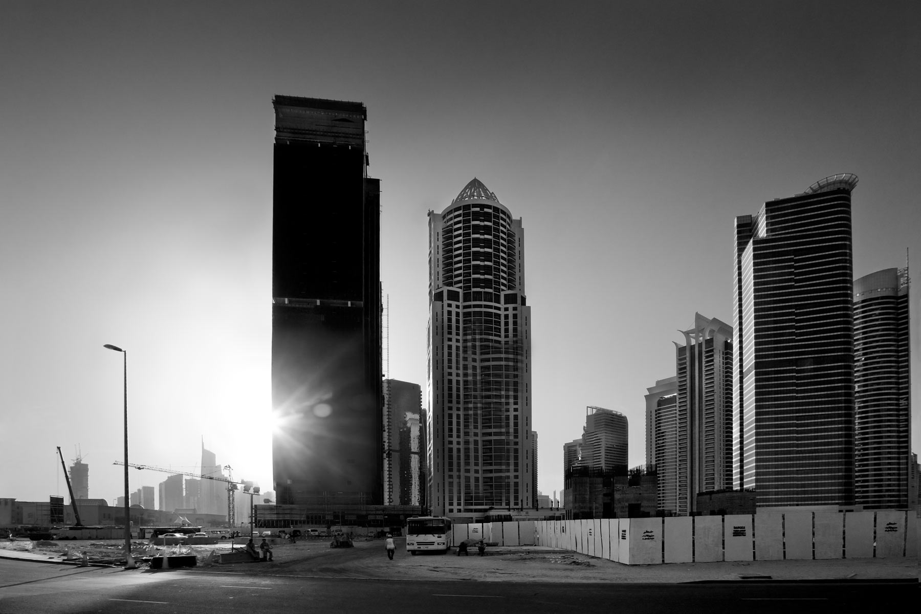 _18X5549